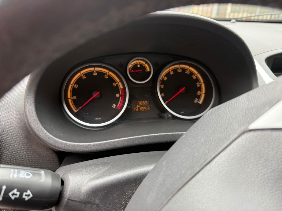 Opel Corsa 5p 1.2 Edition Gpl-tech 85cv 